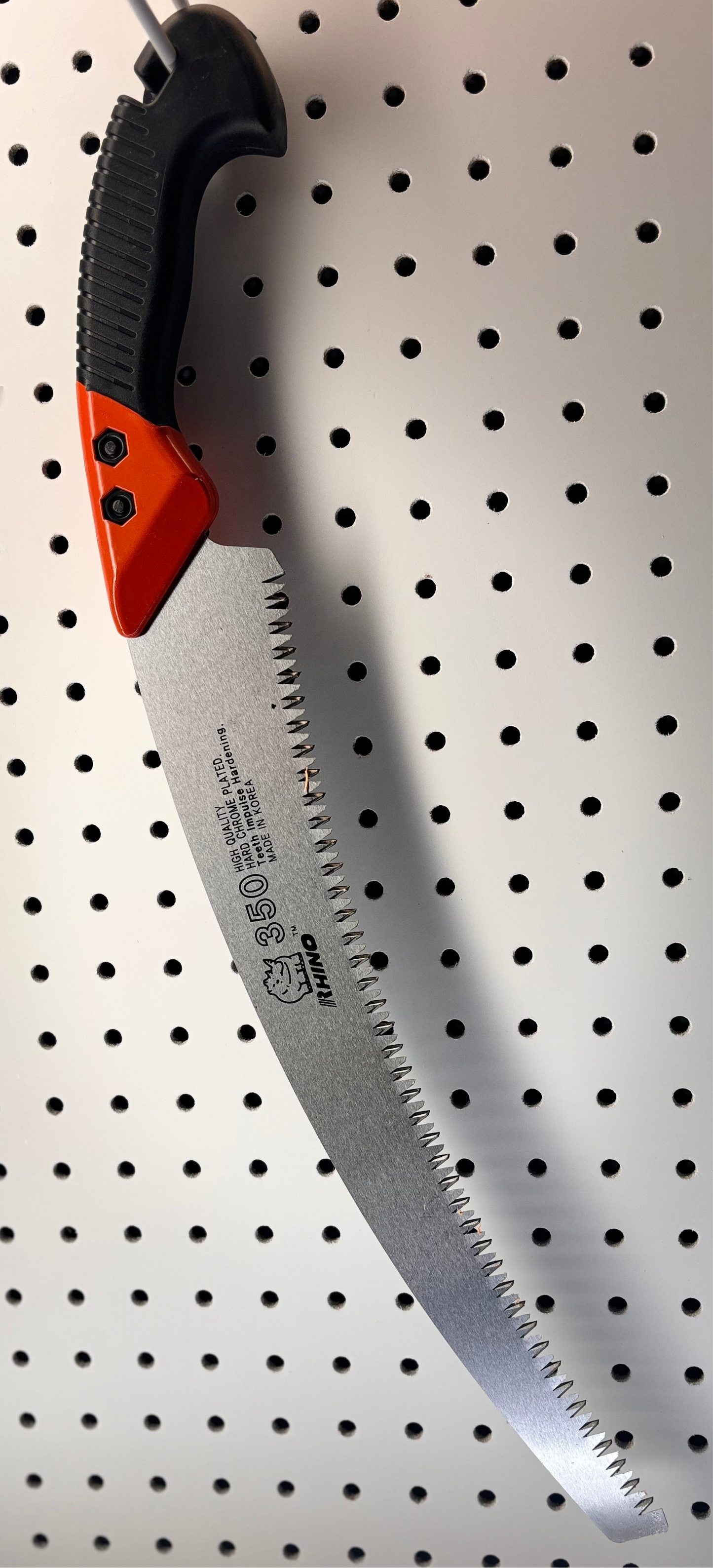 Rhino “The Razors Edge” 13.8”Curved Pruning Saw w/Scabbard