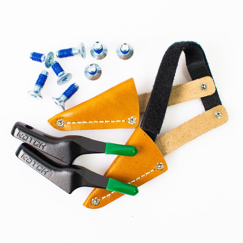 Notch Gecko Pole Gaffs with Screws and Gaff Covers (Pair)