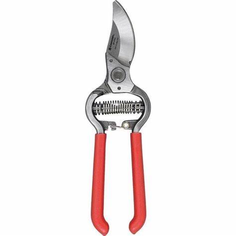 Corona BP 3180 ClassicCUT® Bypass Pruner – Professional Branch & Stem Pruning Shears